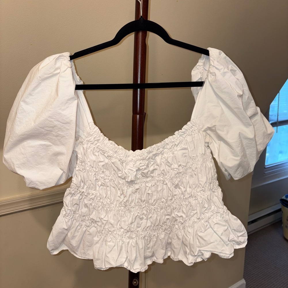 Anthropologie ASTR White Smocked Puff Sleeve Blouse